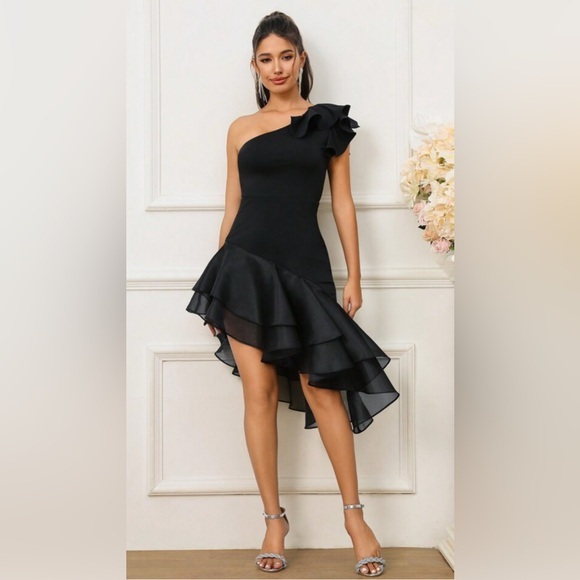 SHEIN - NEW!! NWT! Belle Elegant One-Shoulder Ruffle Dress - Size M - Picture 1 of 8